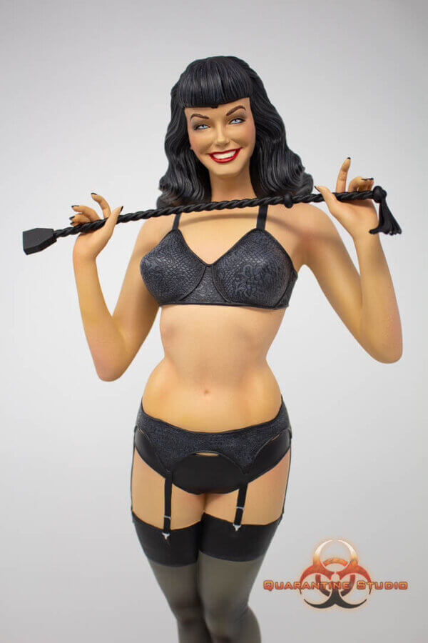 1/5 scale Bettie Page collectible statue by Quarantine Studio